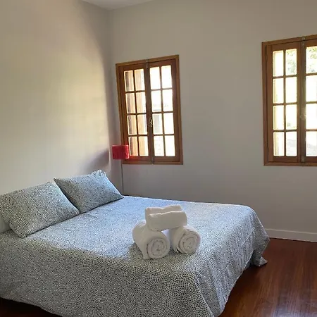 Сasa de vacaciones Casa Casa Con Piscina Y Con Encanto