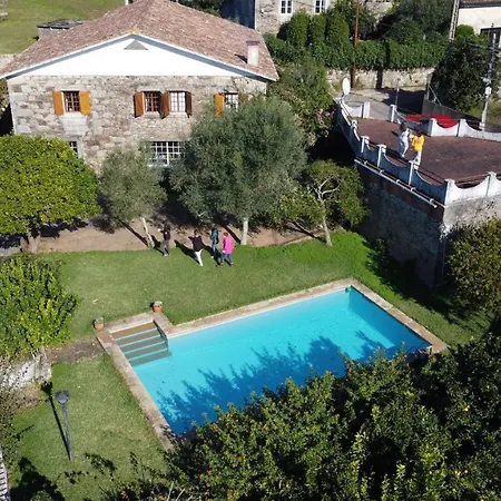 Casa Casa Con Piscina Y Con Encanto Сasa de vacaciones Tabagon