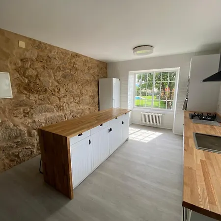 Сasa de vacaciones Casa Casa Con Piscina Y Con Encanto Tabagon